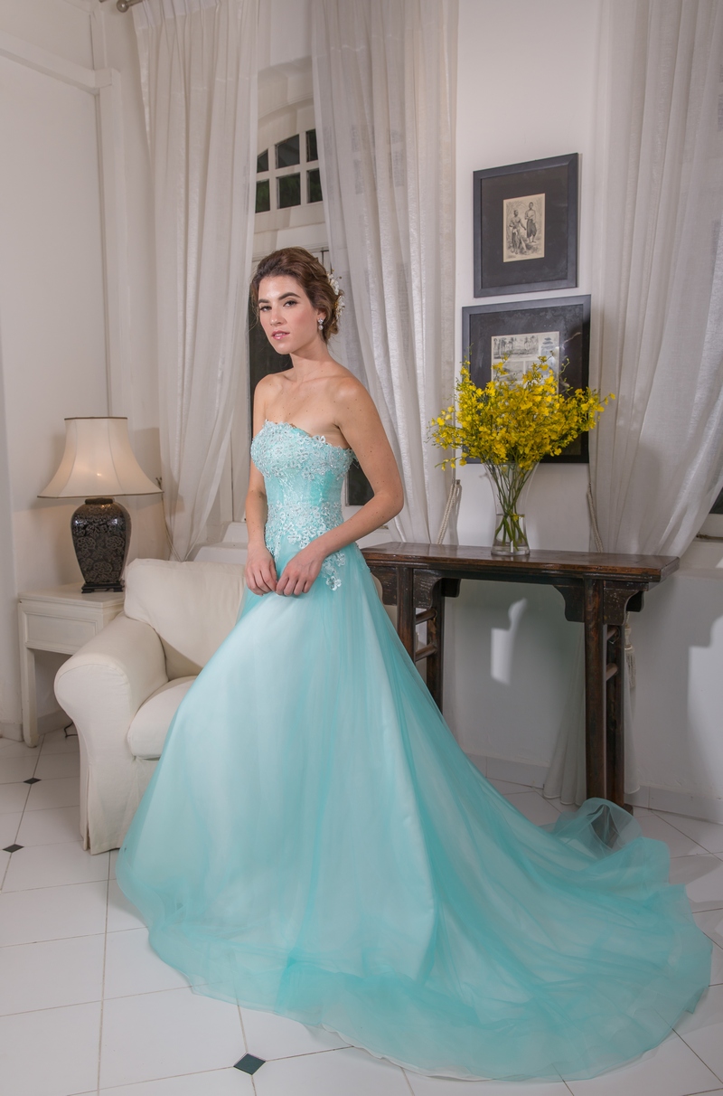 Tiffany Blue Lace Bodice Flowly Evening Dress