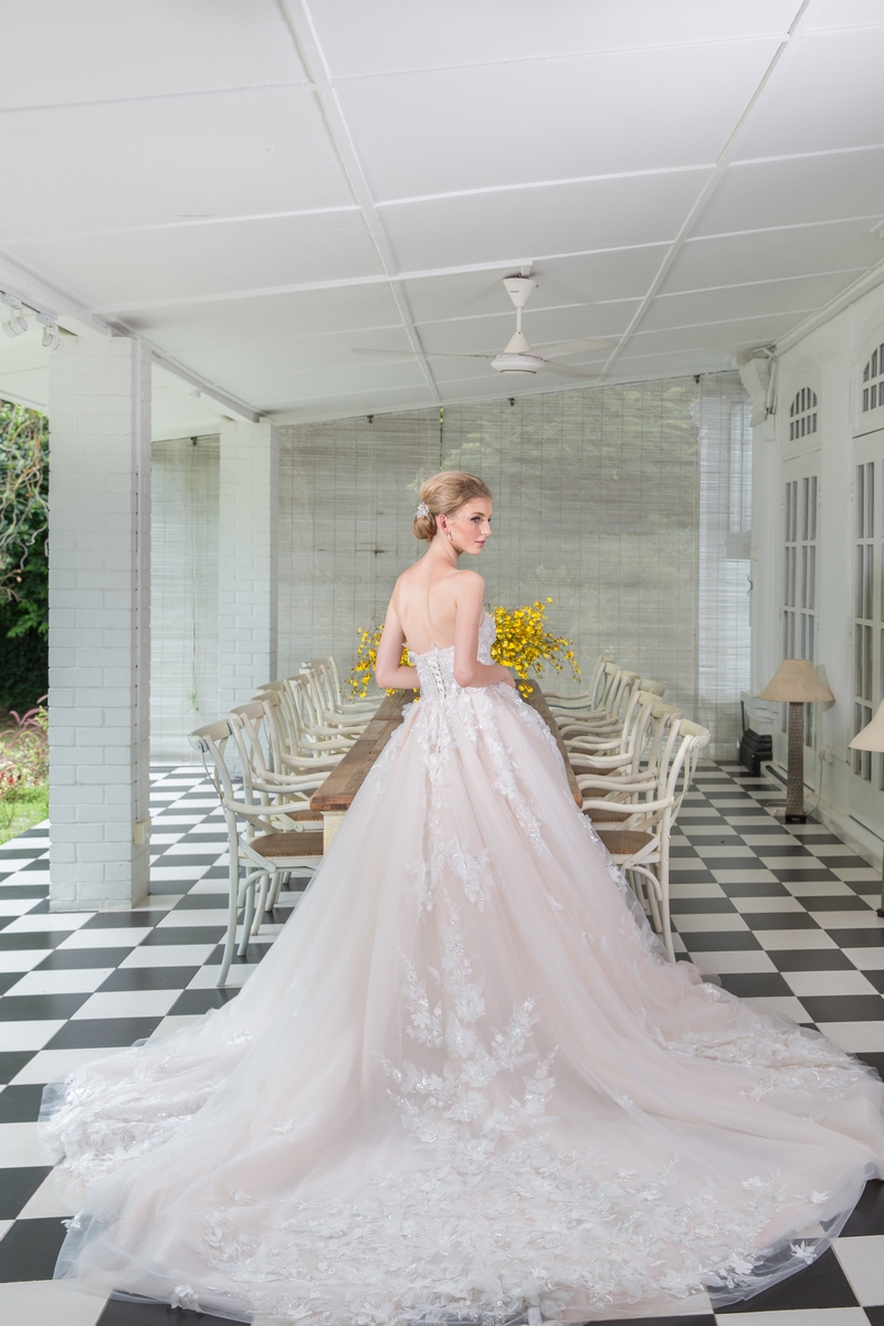 Blush Pink Sweetheart Bustier 3D Floral Tulle Ballgown Wedding Dress